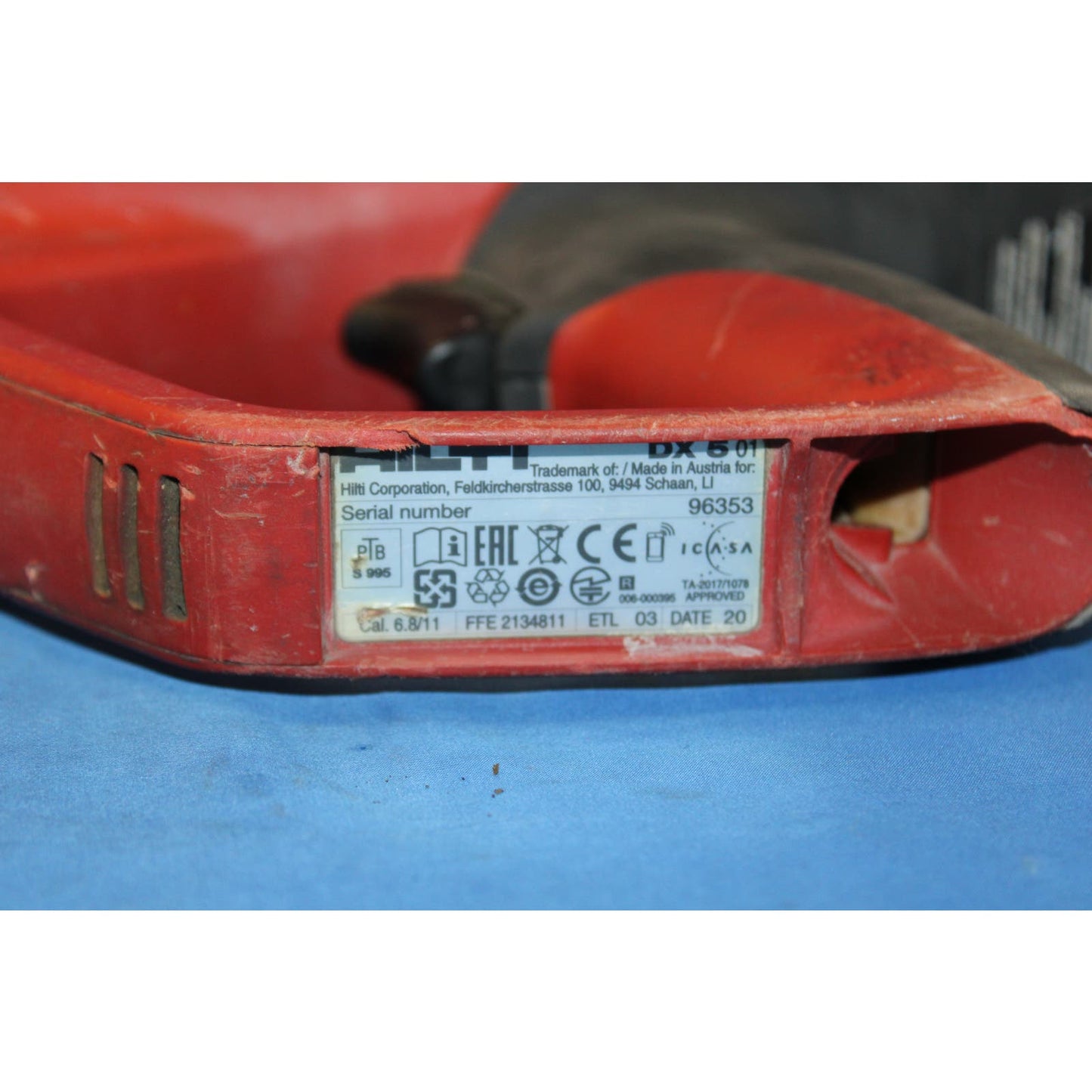 Hilti DX 5 (DX 5-F8) with X-5-460-F8 nose, Powder Actuated Tool