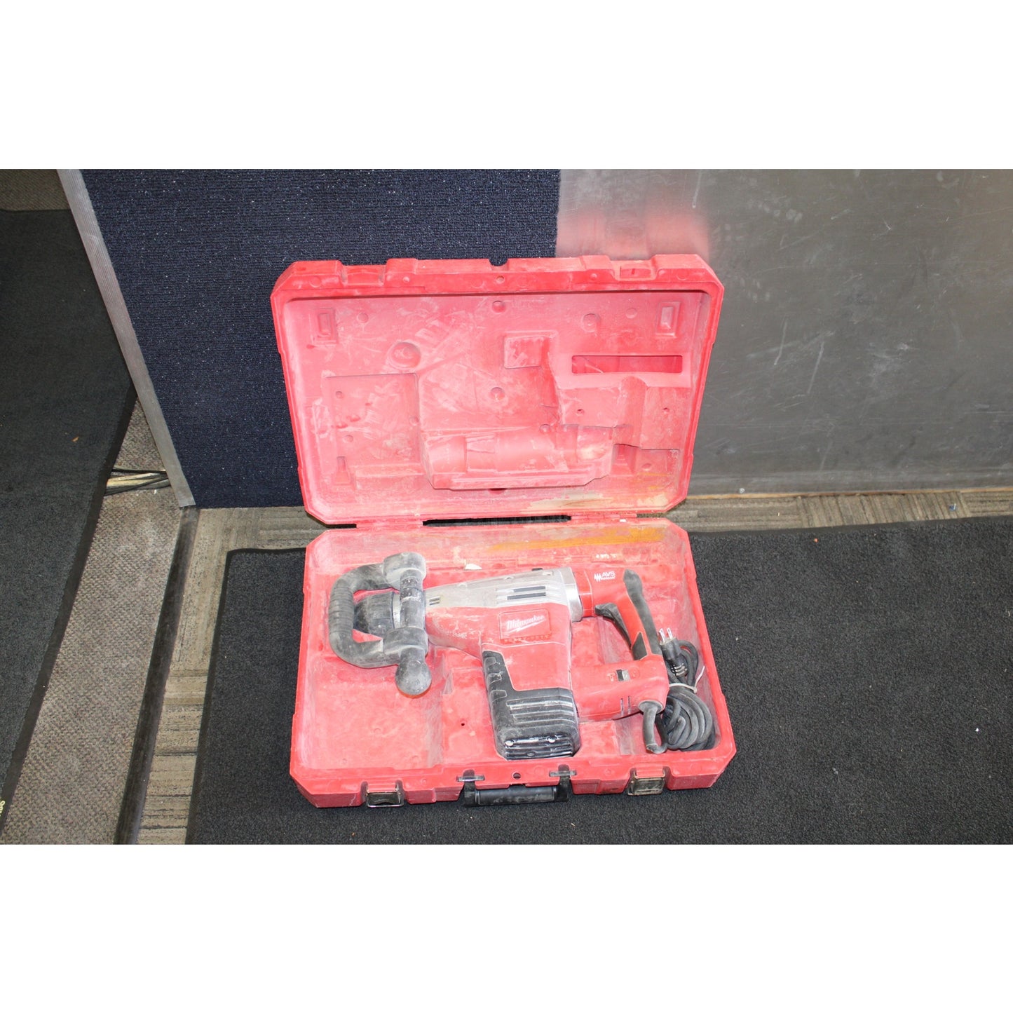 Milwaukee 5446-21 SDS-Max Demolition Hammer Drill