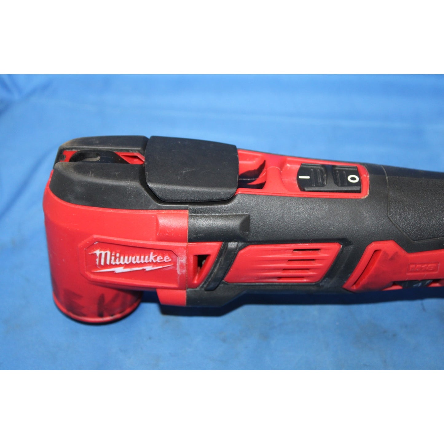 Milwaukee 2723-20 Compact Router + 2626-20 Multi Tool Oscillator, M18 18V