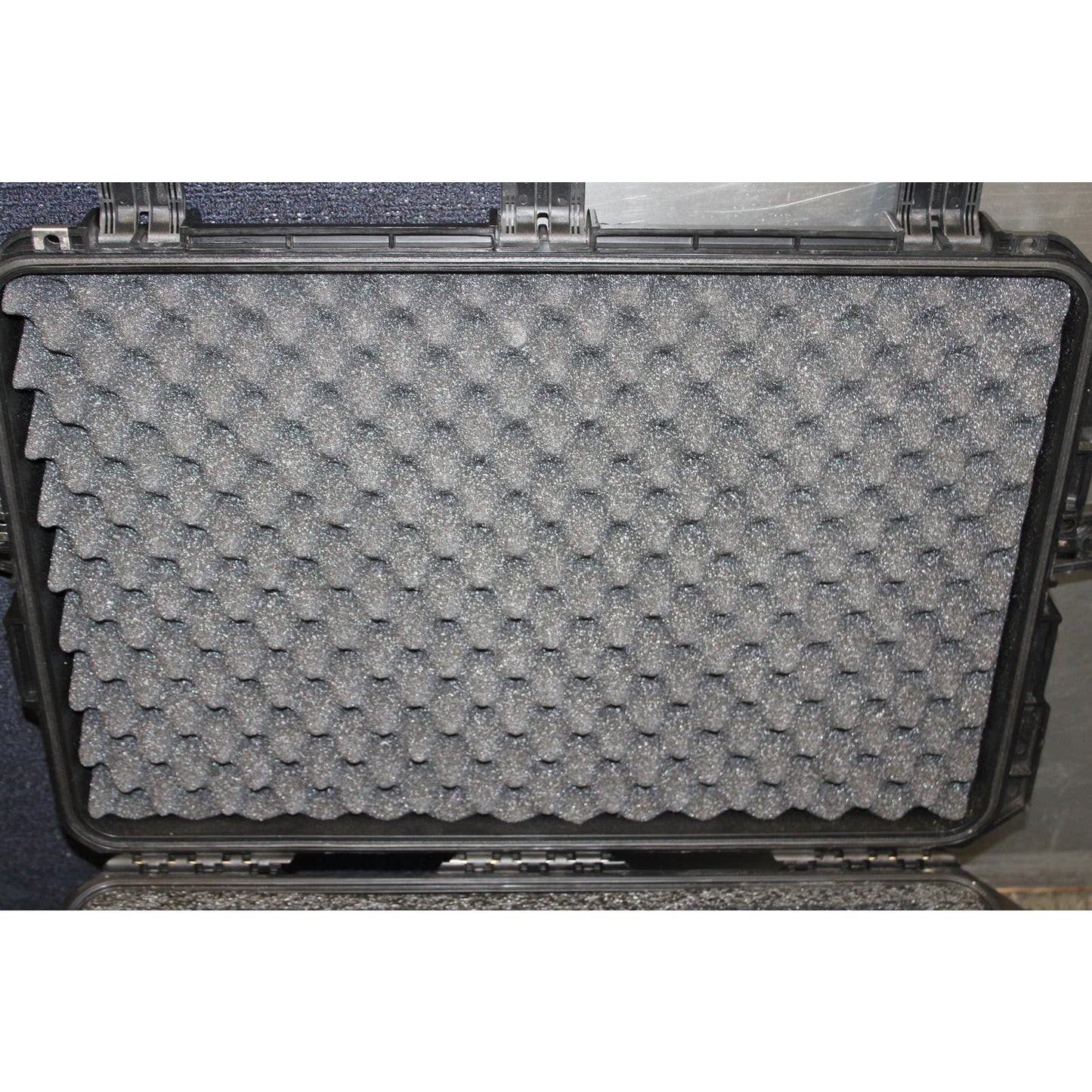 SKB iSeries 2617-12 Rolling Waterproof Case, 29"x14"x15"