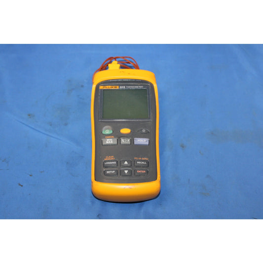 Fluke 53 II Digital Thermometer