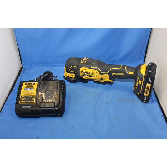 DeWALT DCS354 20V MAX XR Brushless Variable Speed Oscillating Multi Tool Kit