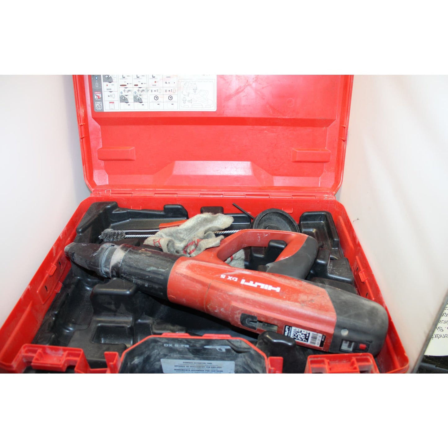 Hilti DX 5 (DX 5-F8) with X-5-460-F8 nose, Powder Actuated Tool