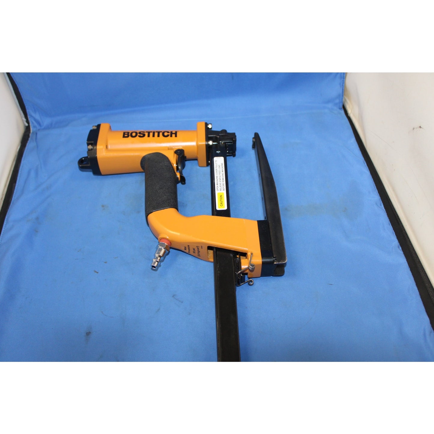 Bostitch P51-5B SB5019 Series 3/8" to 5/8" Pneumatic Plier Stapler