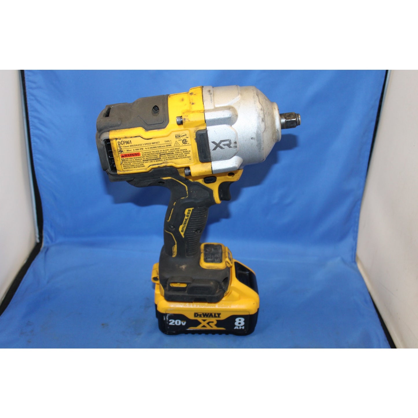 DeWalt DCF961 20V, Brushless, 1/2" Dr, Impact Wrench w/ 8ah Battery+Fast Charger