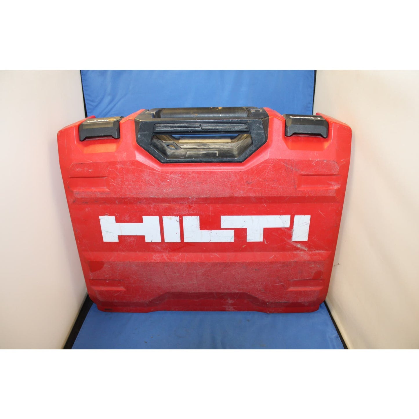 Hilti DX 5 (DX 5-F8) with X-5-460-F8 nose, Powder Actuated Tool