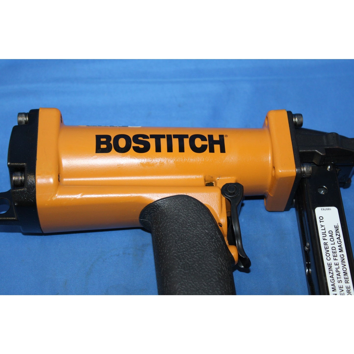 Bostitch P51-5B SB5019 Series 3/8" to 5/8" Pneumatic Plier Stapler