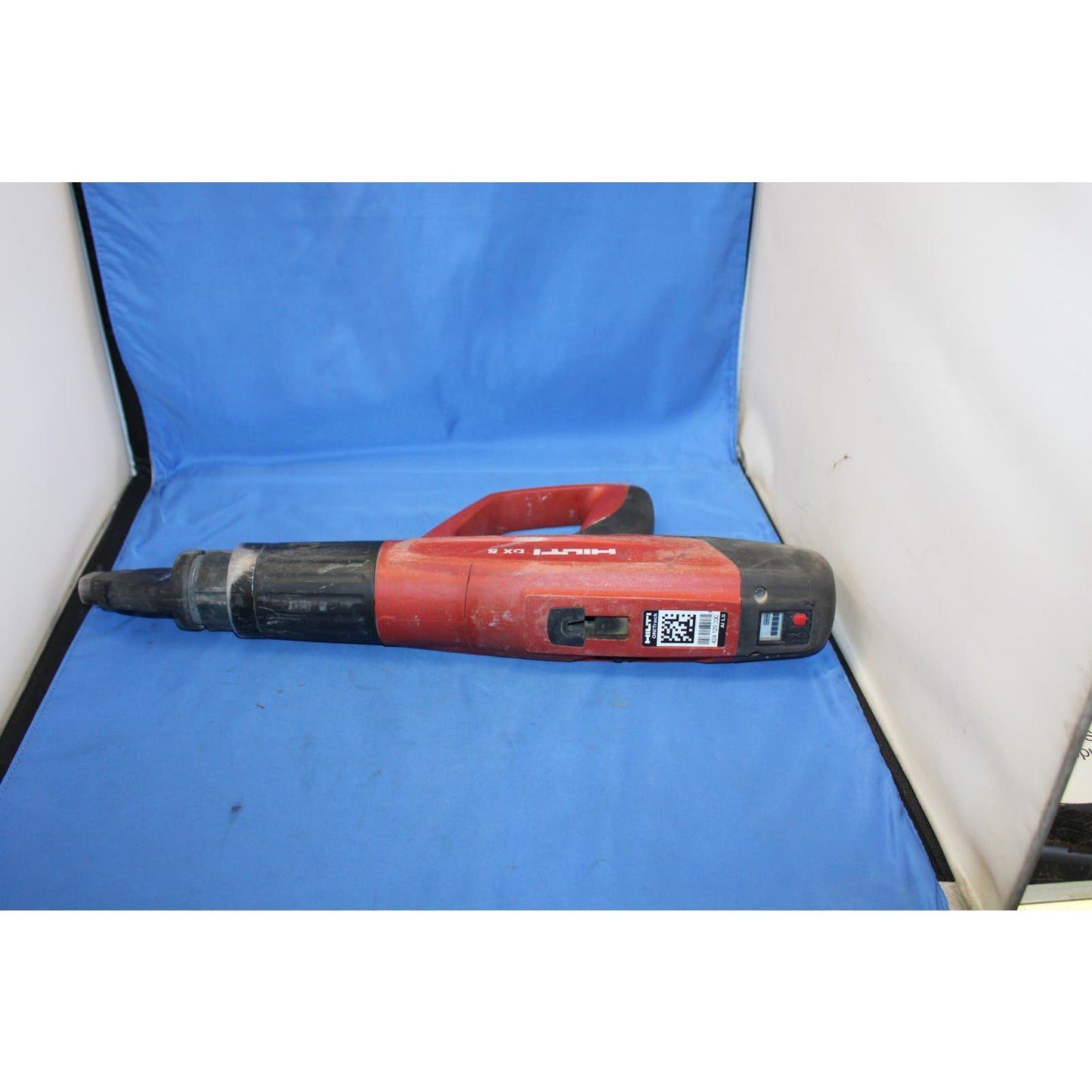 Hilti DX 5 (DX 5-F8) with X-5-460-F8 nose, Powder Actuated Tool