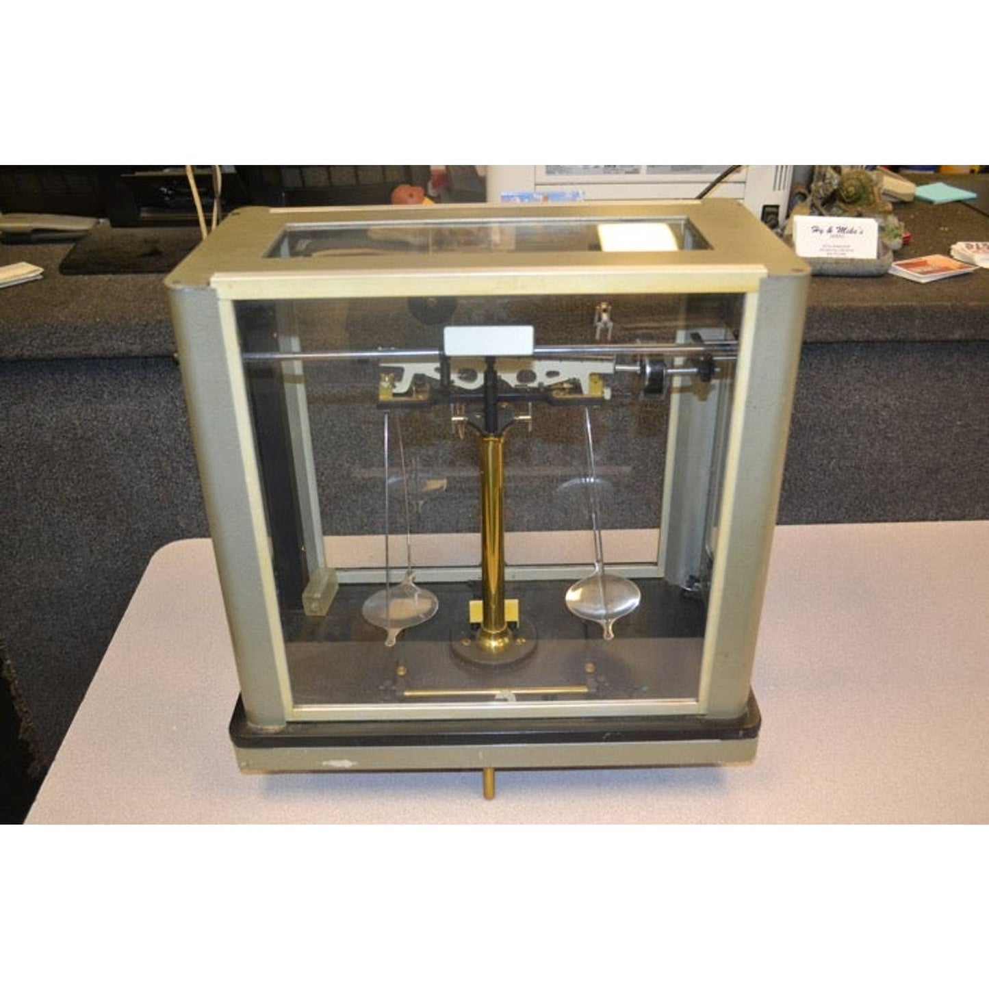 Voland & Sons 220-D Analytical Balance Scale